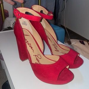 NWOT AMERICAN RAG Womens Red 1" Platform Reeta Block Heels 8.5 M